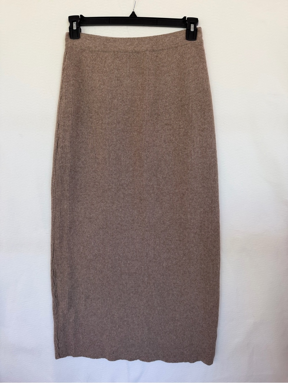 Ivan Grundahl linea Vintage Knit Ribbed Midi Skirt